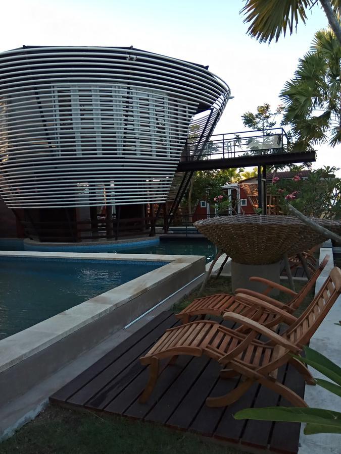 Bali Umah Tinjung Hotel Tulamben  Exterior photo