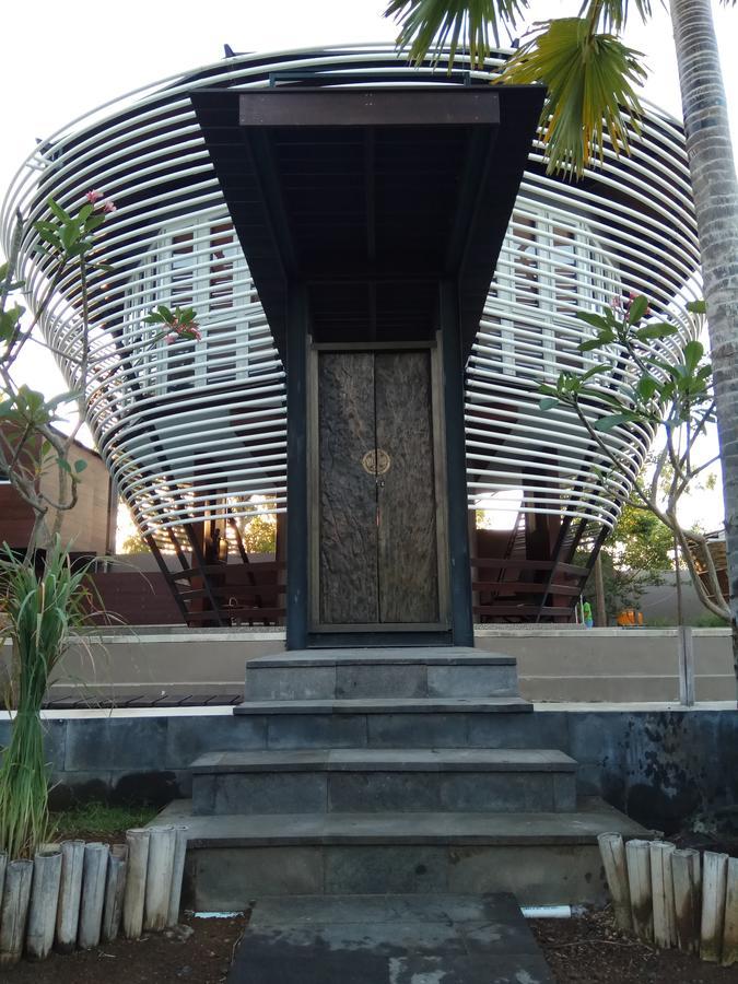 Bali Umah Tinjung Hotel Tulamben  Exterior photo