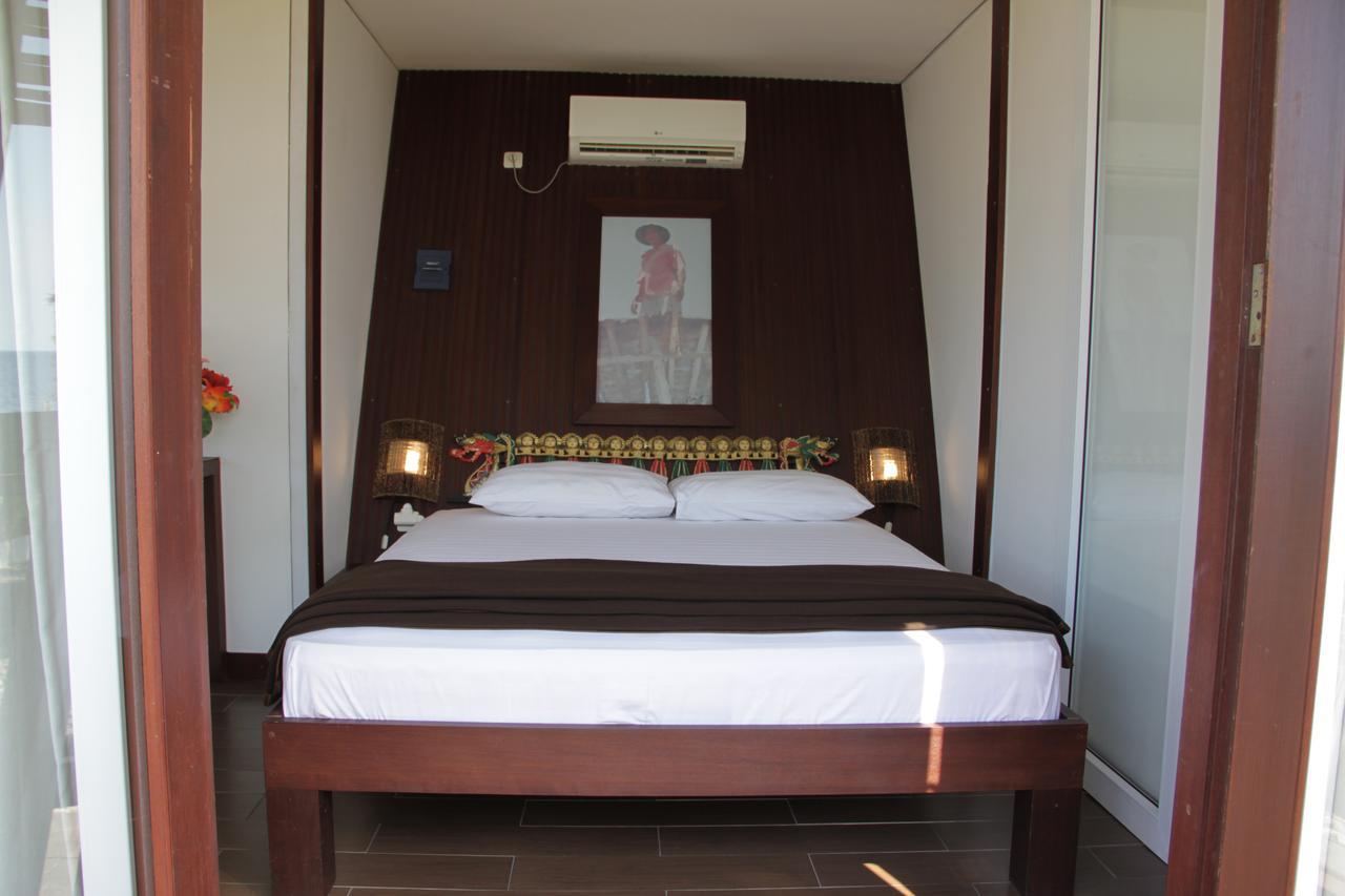 Bali Umah Tinjung Hotel Tulamben  Exterior photo